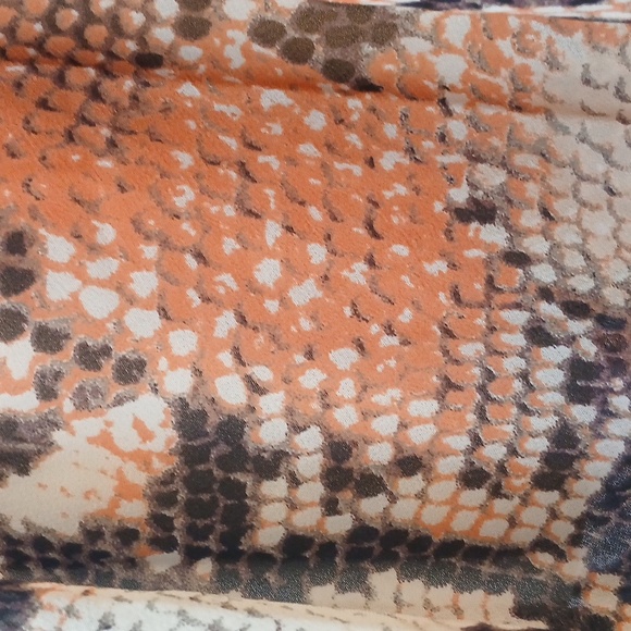 SHEIN Duster Hi Low Outter Wear Styled Look Snakeskin Orange Blk Sz L - Picture 7 of 13